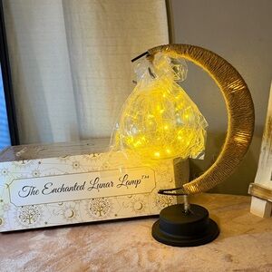 The Enchanted Lunar Lamp™ Crescent Night Light - Warm Gold